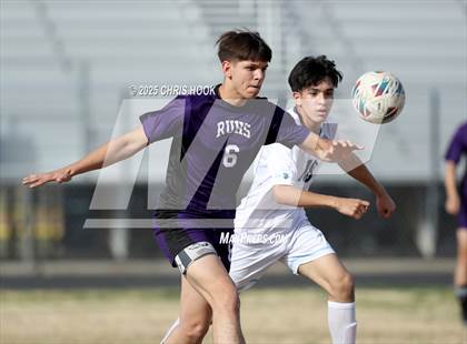 Thumbnail 2 in Pueblo vs Rincon/University (Ismael Arce Invitational) photogallery.