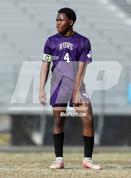 Thumbnail 1 in Pueblo vs Rincon/University (Ismael Arce Invitational) photogallery.