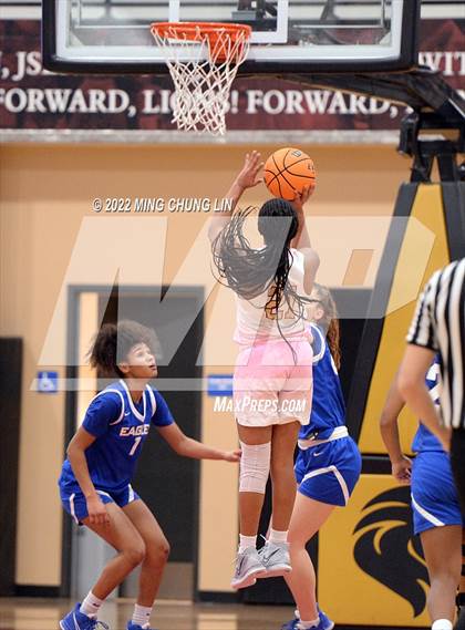 Thumbnail 3 in Santa Margarita @ JSerra Catholic photogallery.