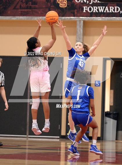 Thumbnail 3 in Santa Margarita @ JSerra Catholic photogallery.