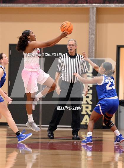 Thumbnail 1 in Santa Margarita @ JSerra Catholic photogallery.