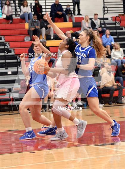 Thumbnail 1 in Santa Margarita @ JSerra Catholic photogallery.
