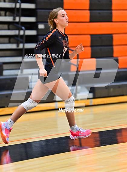 Thumbnail 2 in Vista PEAK Prep vs Lakewood photogallery.