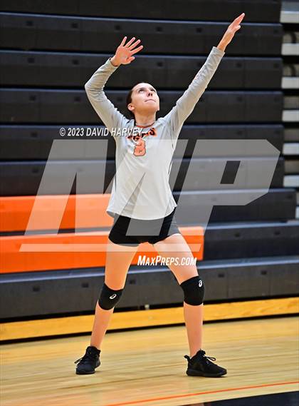 Thumbnail 1 in Vista PEAK Prep vs Lakewood photogallery.