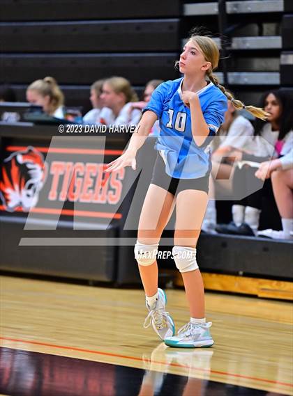 Thumbnail 1 in Vista PEAK Prep vs Lakewood photogallery.