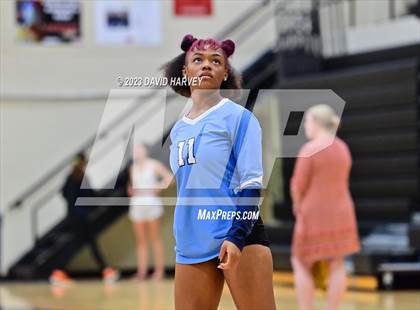 Thumbnail 2 in Vista PEAK Prep vs Lakewood photogallery.