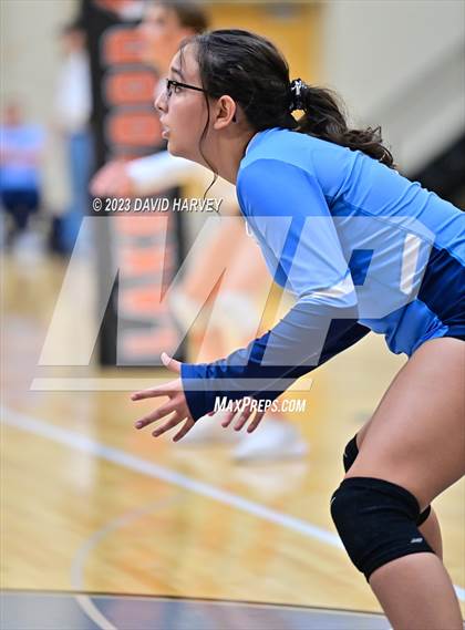 Thumbnail 1 in Vista PEAK Prep vs Lakewood photogallery.
