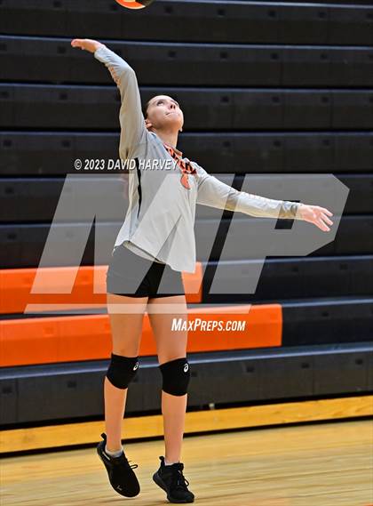 Thumbnail 3 in Vista PEAK Prep vs Lakewood photogallery.