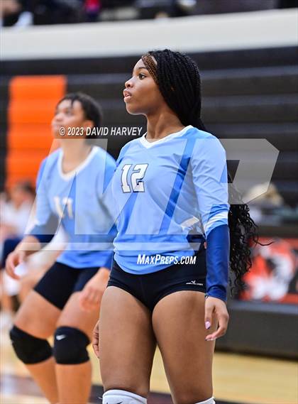 Thumbnail 1 in Vista PEAK Prep vs Lakewood photogallery.