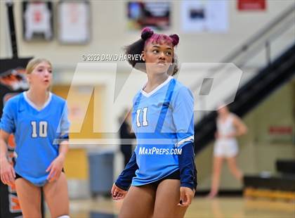 Thumbnail 1 in Vista PEAK Prep vs Lakewood photogallery.