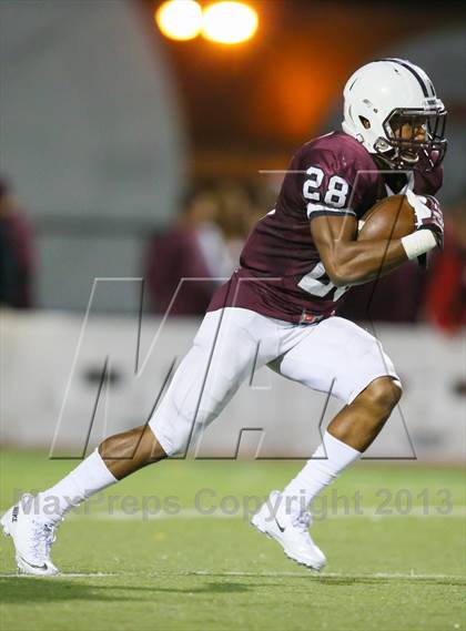 Thumbnail 3 in Don Bosco Prep vs. Bergen Catholic photogallery.