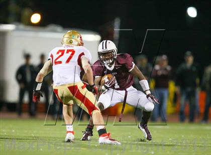 Thumbnail 1 in Don Bosco Prep vs. Bergen Catholic photogallery.
