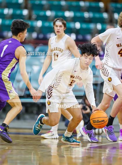 Thumbnail 3 in Holy Family vs. Eagle Ridge Academy (CHSAA 4A Semifinal) photogallery.