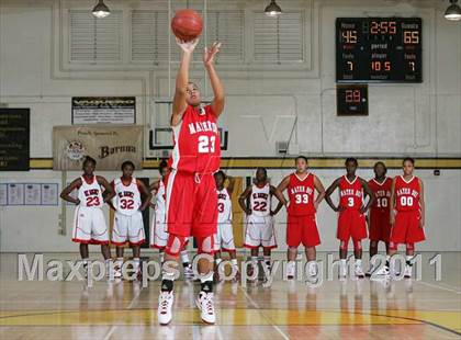 Thumbnail 3 in Mater Dei vs. Mt. Miguel (So Cal Holiday Classic) photogallery.