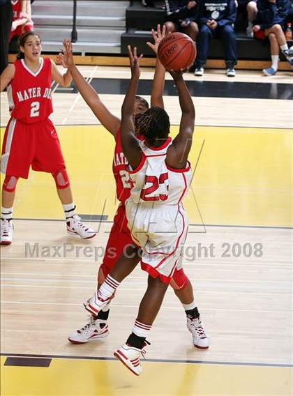 Thumbnail 3 in Mater Dei vs. Mt. Miguel (So Cal Holiday Classic) photogallery.