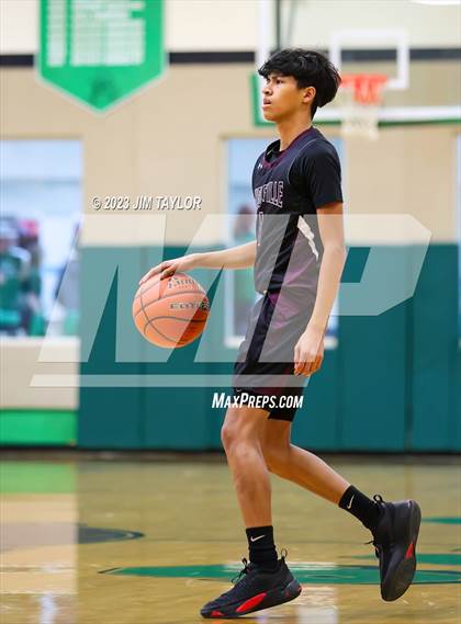 Thumbnail 3 in Lingleville vs. Santo (Santo Relentless Runnin' Cats Classic) photogallery.