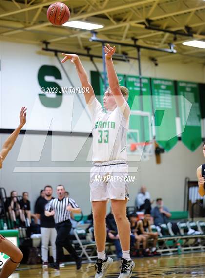 Thumbnail 3 in Lingleville vs. Santo (Santo Relentless Runnin' Cats Classic) photogallery.