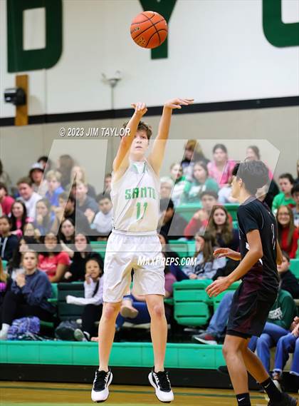 Thumbnail 1 in Lingleville vs. Santo (Santo Relentless Runnin' Cats Classic) photogallery.
