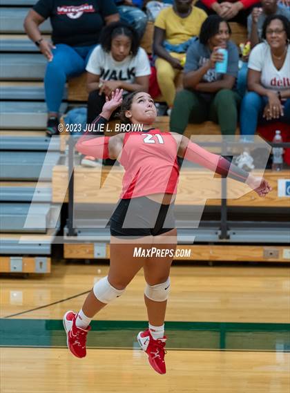 Thumbnail 3 in North Central vs. Cathedral (IHSAA 4A Sectional 10 Championship) photogallery.