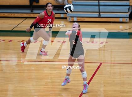 Thumbnail 2 in North Central vs. Cathedral (IHSAA 4A Sectional 10 Championship) photogallery.