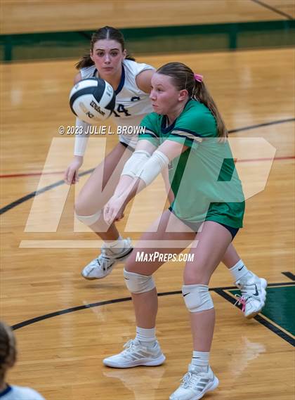 Thumbnail 2 in North Central vs. Cathedral (IHSAA 4A Sectional 10 Championship) photogallery.
