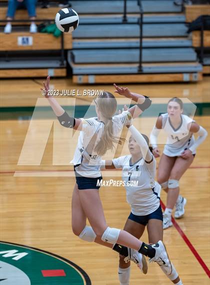 Thumbnail 2 in North Central vs. Cathedral (IHSAA 4A Sectional 10 Championship) photogallery.