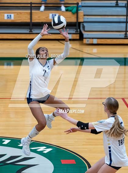 Thumbnail 1 in North Central vs. Cathedral (IHSAA 4A Sectional 10 Championship) photogallery.
