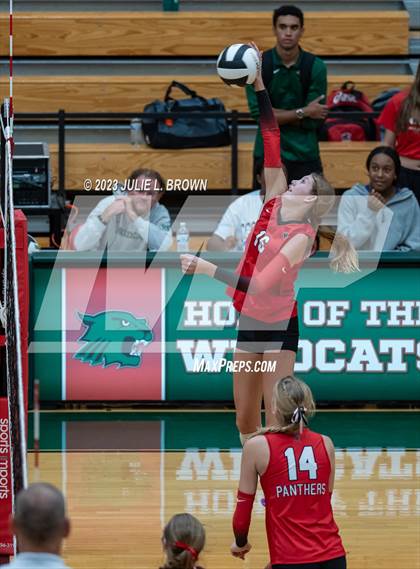 Thumbnail 1 in North Central vs. Cathedral (IHSAA 4A Sectional 10 Championship) photogallery.