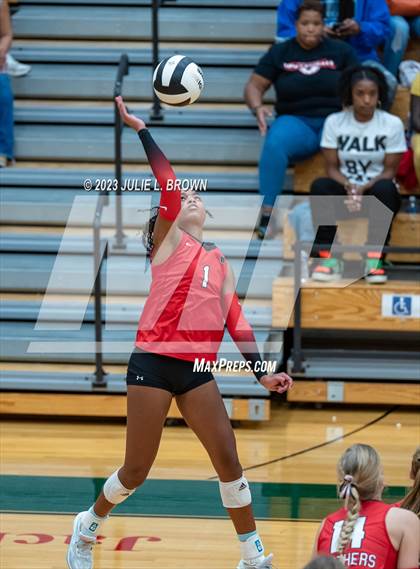 Thumbnail 1 in North Central vs. Cathedral (IHSAA 4A Sectional 10 Championship) photogallery.
