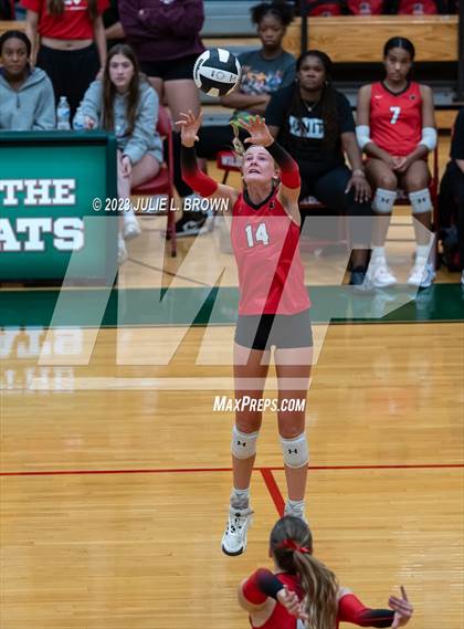 Thumbnail 2 in North Central vs. Cathedral (IHSAA 4A Sectional 10 Championship) photogallery.