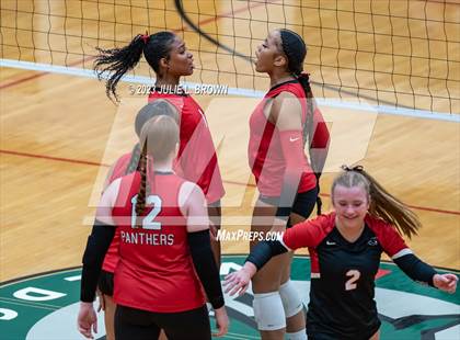 Thumbnail 3 in North Central vs. Cathedral (IHSAA 4A Sectional 10 Championship) photogallery.