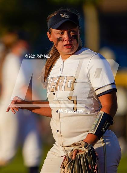 Thumbnail 1 in Sheldon @ Elk Grove photogallery.
