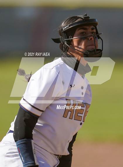 Thumbnail 1 in Sheldon @ Elk Grove photogallery.