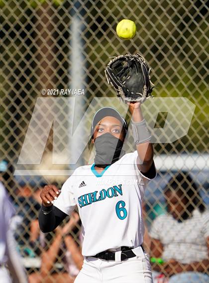 Thumbnail 3 in Sheldon @ Elk Grove photogallery.