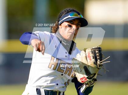Thumbnail 3 in Sheldon @ Elk Grove photogallery.