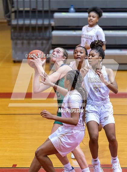 Thumbnail 1 in Warren Central vs Cathedral (IHSAA 4A Sectional 1st Round) photogallery.