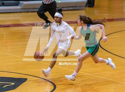 Thumbnail 2 in Warren Central vs Cathedral (IHSAA 4A Sectional 1st Round) photogallery.