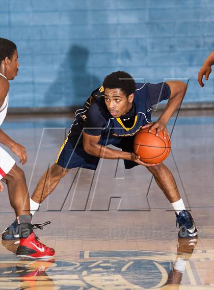 Thumbnail 1 in Sanford vs. Rancocas Valley (Battle by the Bay) photogallery.
