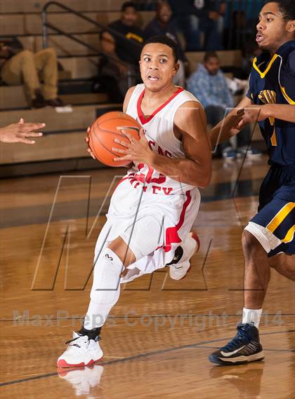 Thumbnail 2 in Sanford vs. Rancocas Valley (Battle by the Bay) photogallery.
