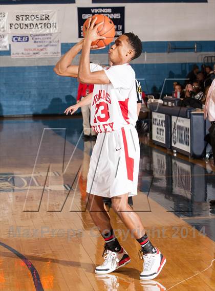 Thumbnail 1 in Sanford vs. Rancocas Valley (Battle by the Bay) photogallery.