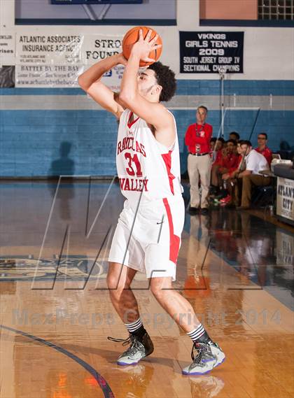 Thumbnail 3 in Sanford vs. Rancocas Valley (Battle by the Bay) photogallery.