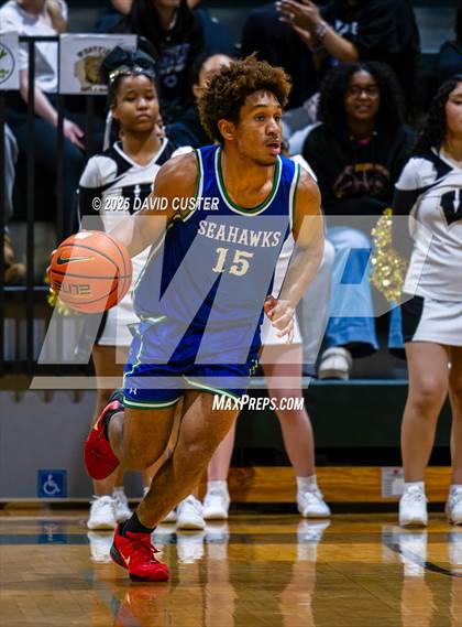 Thumbnail 1 in Westfield vs. South Lakes (VHSL Class 6 Region D Final) photogallery.
