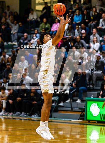 Thumbnail 1 in Westfield vs. South Lakes (VHSL Class 6 Region D Final) photogallery.