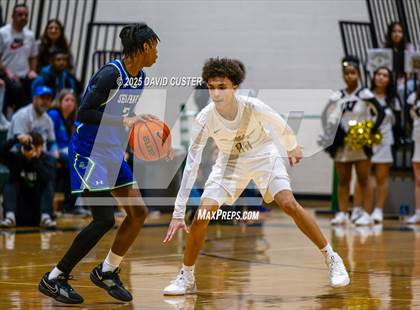 Thumbnail 2 in Westfield vs. South Lakes (VHSL Class 6 Region D Final) photogallery.