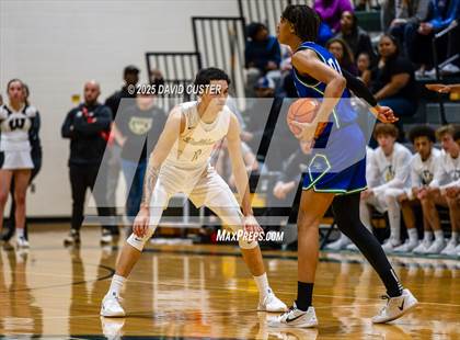 Thumbnail 1 in Westfield vs. South Lakes (VHSL Class 6 Region D Final) photogallery.