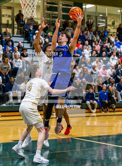 Thumbnail 2 in Westfield vs. South Lakes (VHSL Class 6 Region D Final) photogallery.