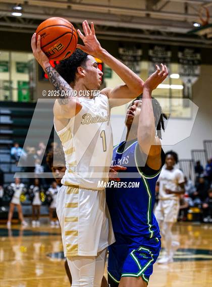 Thumbnail 3 in Westfield vs. South Lakes (VHSL Class 6 Region D Final) photogallery.