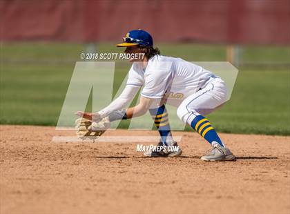 Thumbnail 2 in Mar Vista vs. San Pasqual (Lions Tournament) photogallery.