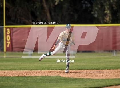 Thumbnail 1 in Mar Vista vs. San Pasqual (Lions Tournament) photogallery.