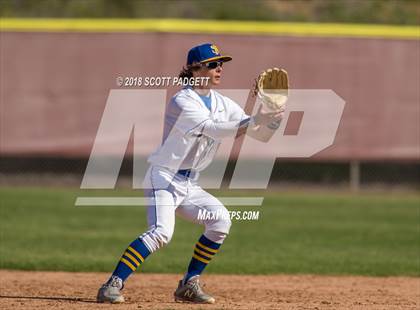 Thumbnail 3 in Mar Vista vs. San Pasqual (Lions Tournament) photogallery.